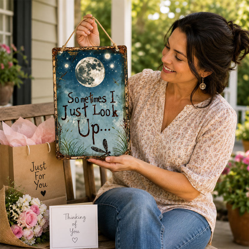 Retro Night Sky Metal Sign – “Sometimes I just look up…” Inspirational Wall Decor
