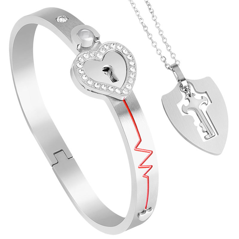 Lock Projection Diamond Bracelet and Key Necklace Set