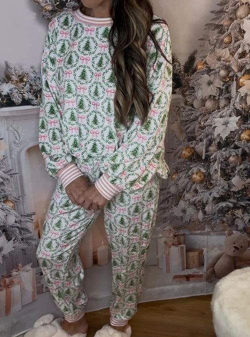 🎄Christmas Trees and Bows Pajama Set