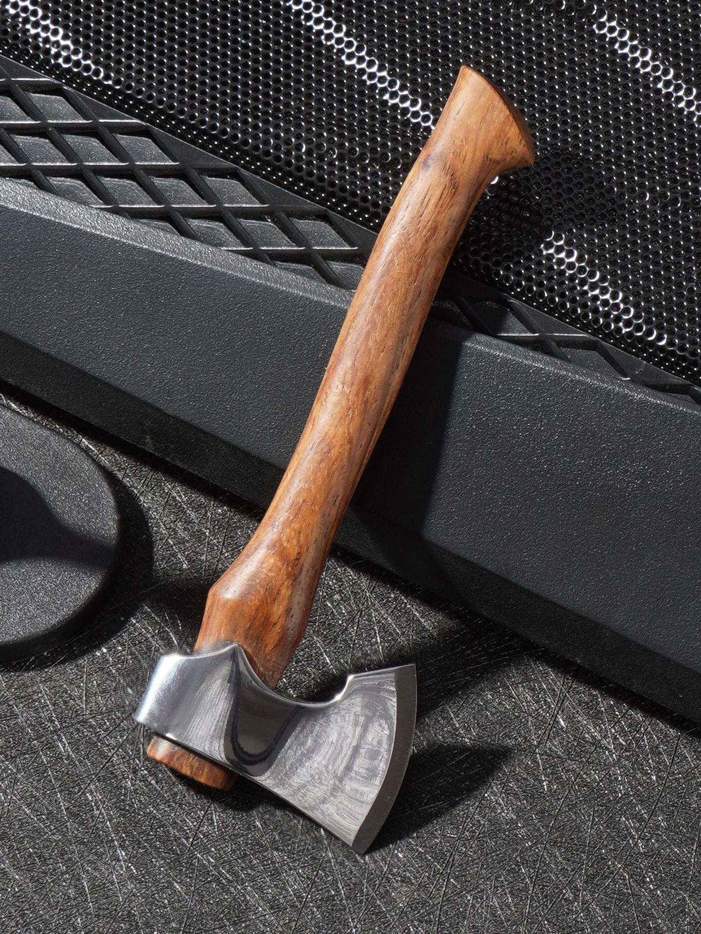 🔥🛠️ Pocket Trail Axe