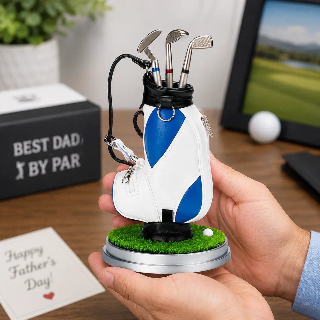 ⛳Golf Pen Holder + 3-Pen Set🏌️‍♂️Elevate Your Office Desk – A Hole-in-One for Style & Function