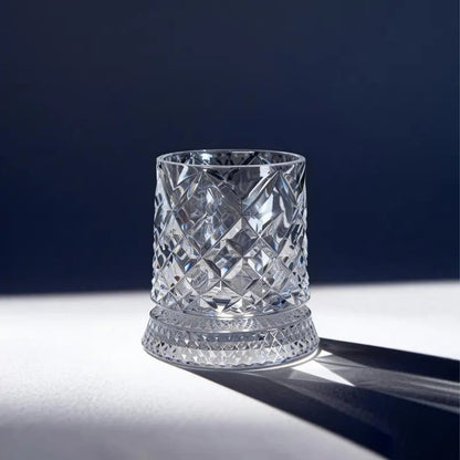 ✨ 360° Spinning Crystal Glass – Luxury Star-Cut Barware