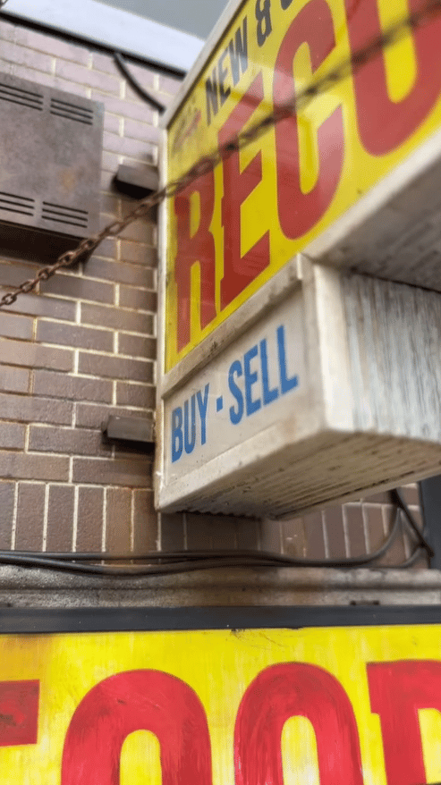 🔥💽Record Store Retro Wall Light - Record Collector Gift✨