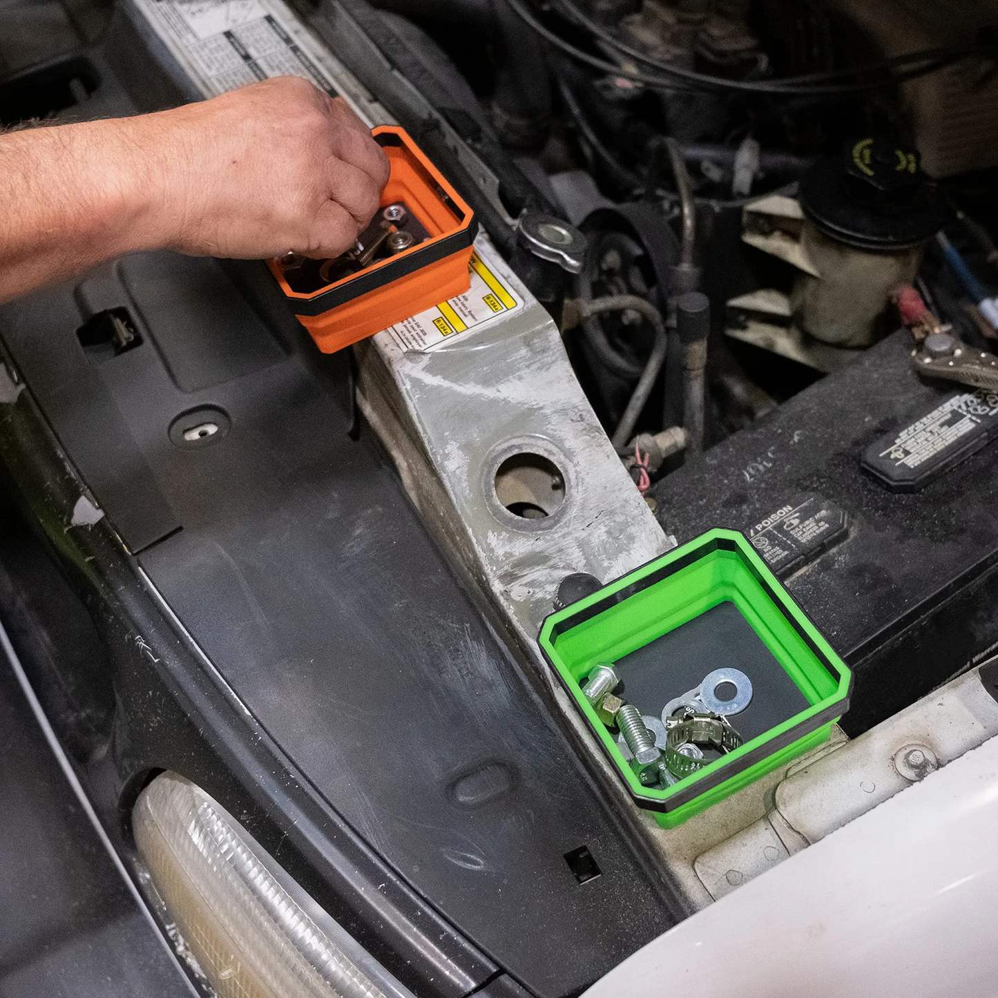 🌟🛠️Upgrade Collapsible Magnetic Parts Tray – Organize Small Tools & Parts!