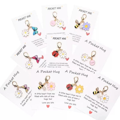 ✨Crafted by Hand-10 Sets Hug Favors(🦋Butterfly, Ladybird, Flower, Bee)